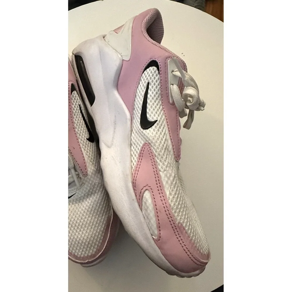 Nike Air Max Bolt CU4152-103 Womens Sneakers 7.5 White Pink Basketball Shoes